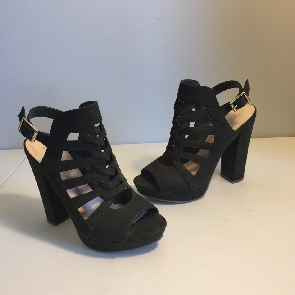 BAR III | Caged Platform Heels